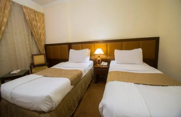 Anwar Al Zahraa Hotel 10