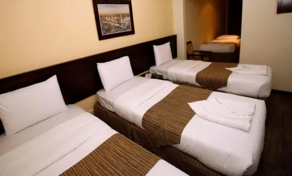 Anwar Al Zahraa Hotel Main image