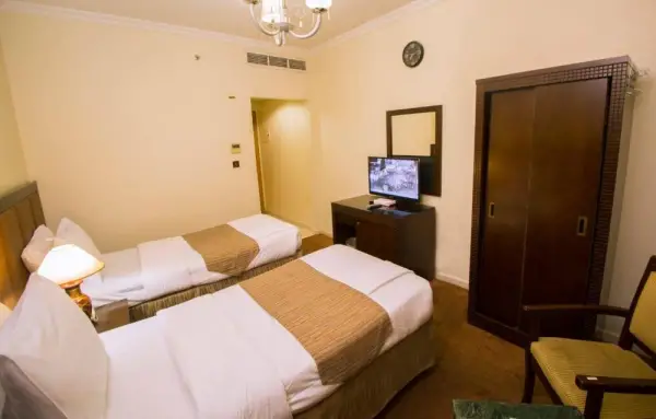 Anwar Al Zahraa Hotel 6